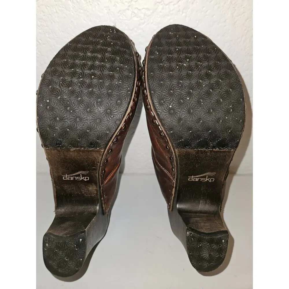Dansko Rae Brown Leather Studded Clogs Mules Heels Womens Size 37, US 6.5-7 - Picture 11 of 12